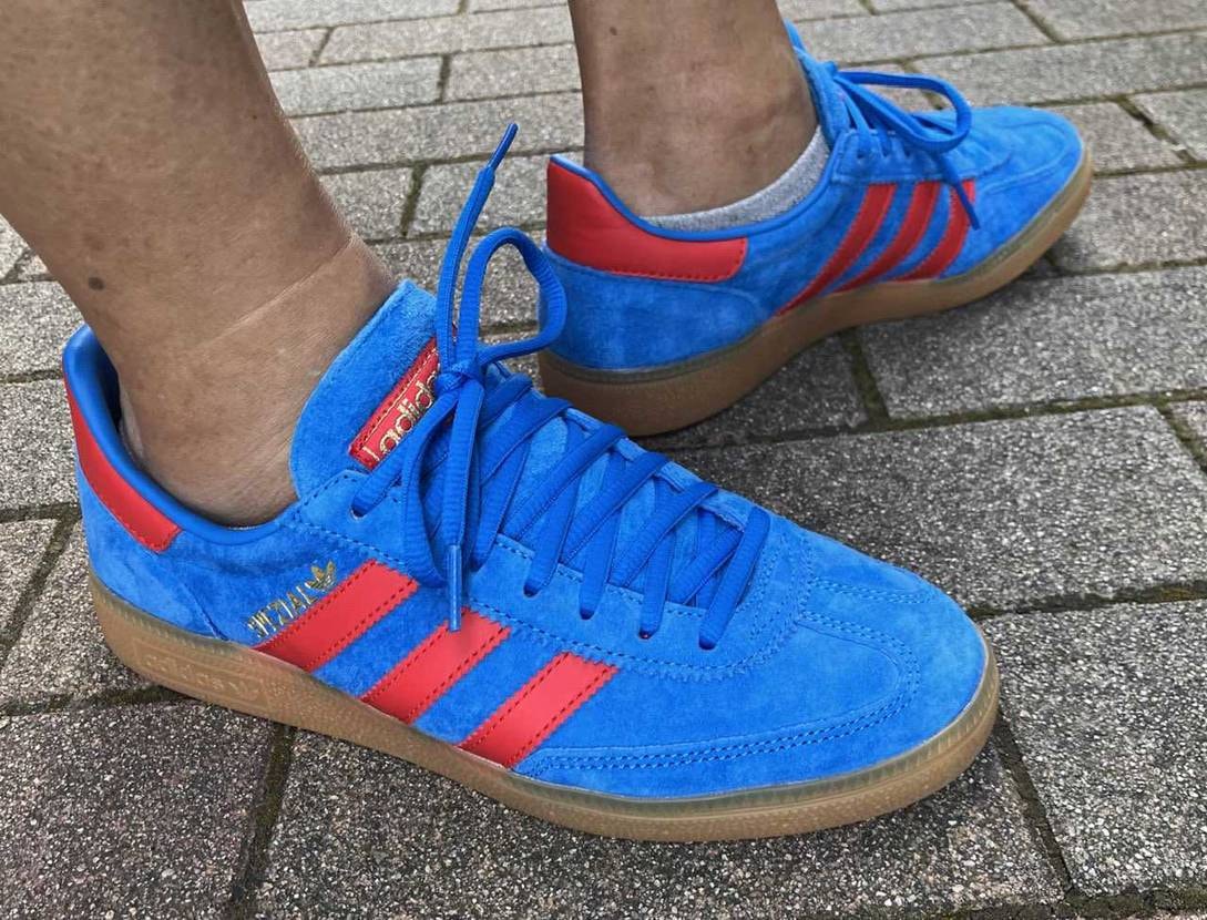 こんにちは☀️
adidasテラス系day45（Handball spezia