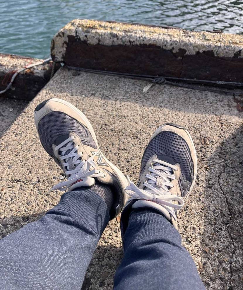 おはようございます☀️
今日は朝から外房で🎣。汚しても構わ