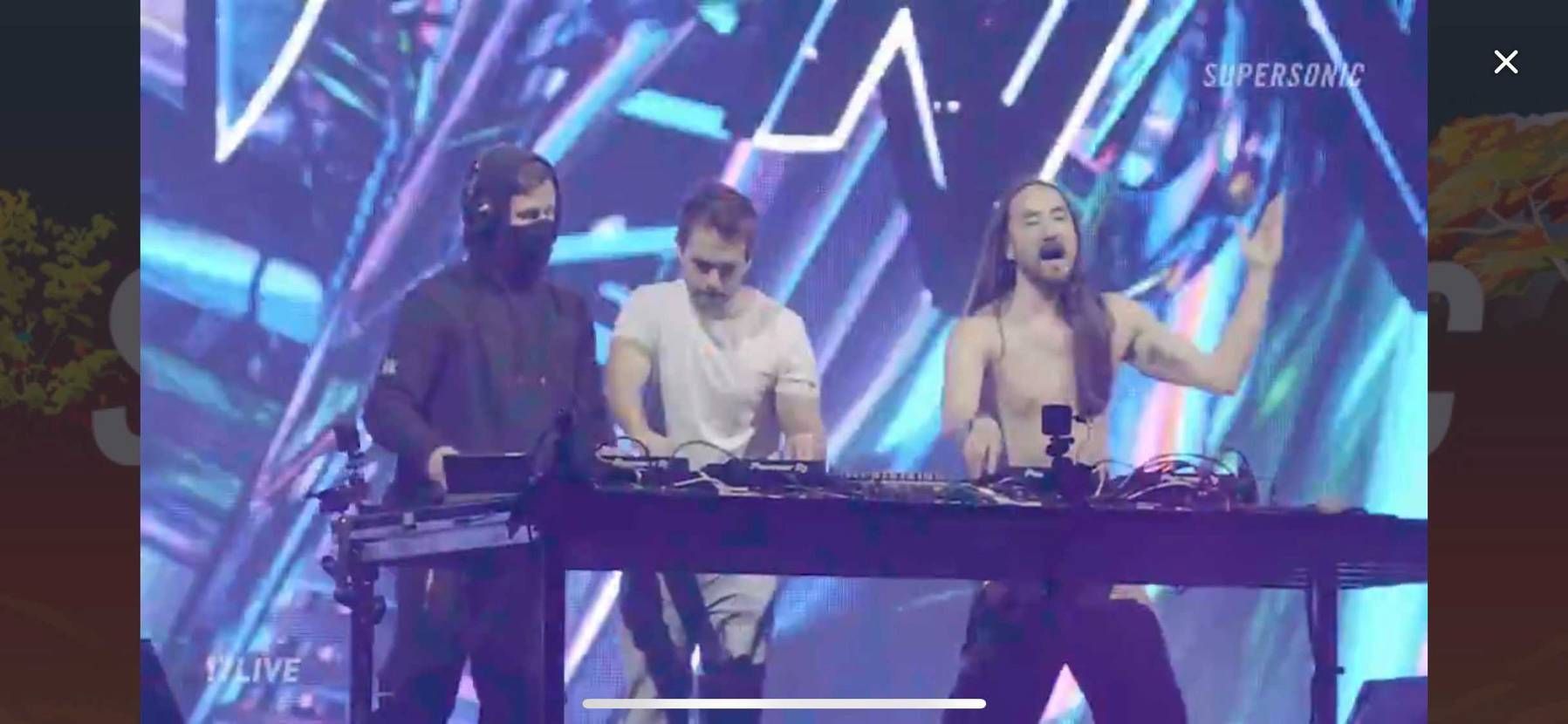 二次流通のリセール価格が低迷してますねぇ
俺は芯からスニー