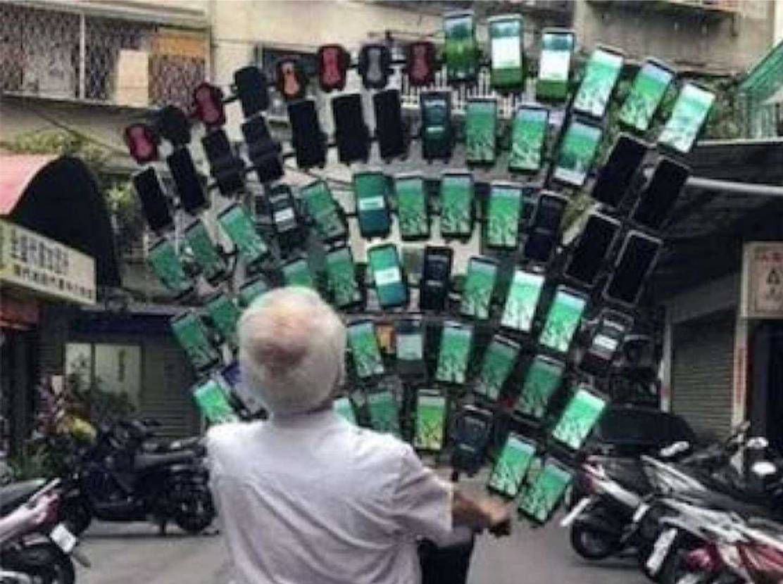 これからSNKRSもポケモンGOおじいちゃんみたくやらないとダメかな…これなら1