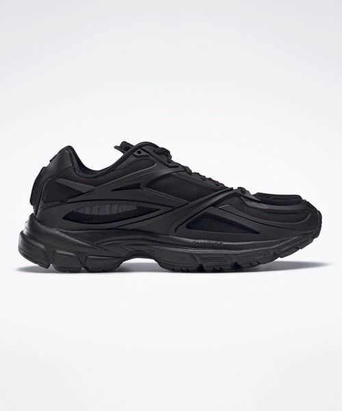 reebokのプレミアロードモダンを購入したいのですがサイズ感は普段と同じでもよ