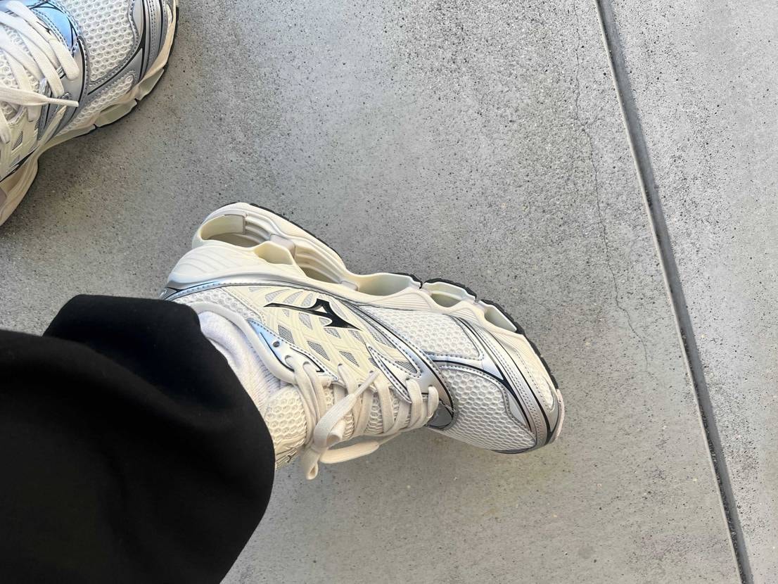 早速おろしました！
マイサイで購入しましたが、一日履いたら馴染んでちょうど良く