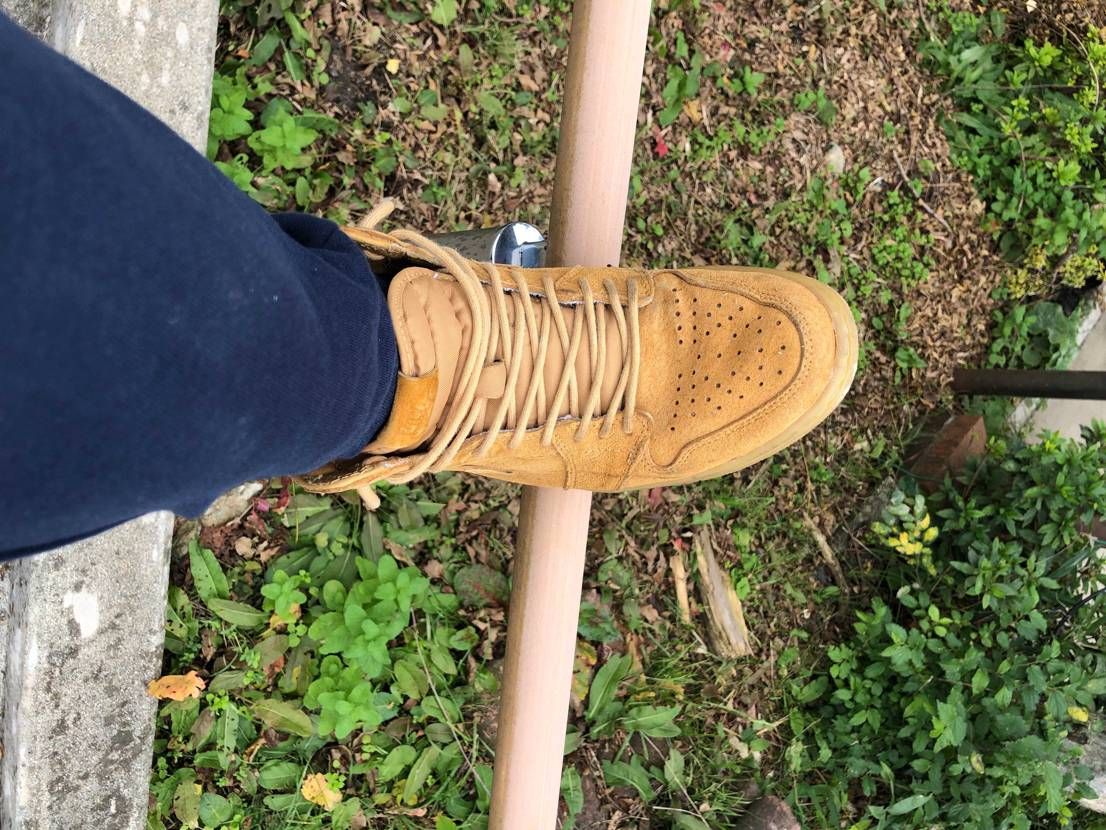 今日はドローンの飛行演習にウィート着用なり！