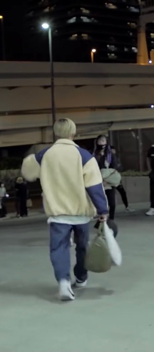 このボアジャケットどこのブランドですか？
わかる方教えて欲しいです