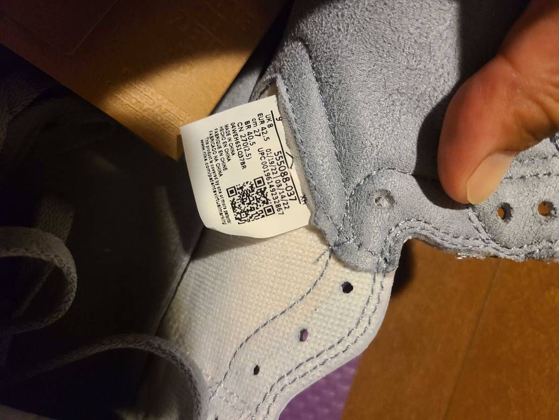 こんなことあるんですかね😓
明らかに27cmではない😥
ジョージは27cmで