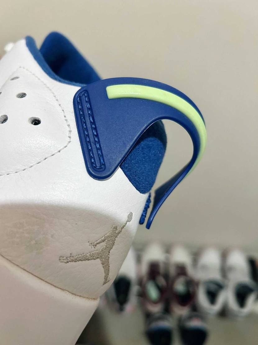 AJ6ヒールパーツ割れスニーカーアトランダムさんで直してもらいました✨ありがとう