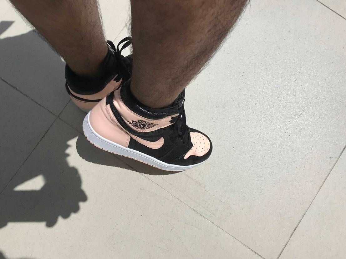 おはようございます
今日も暑いですね
仕事頑張って行きましょ

スネ毛に