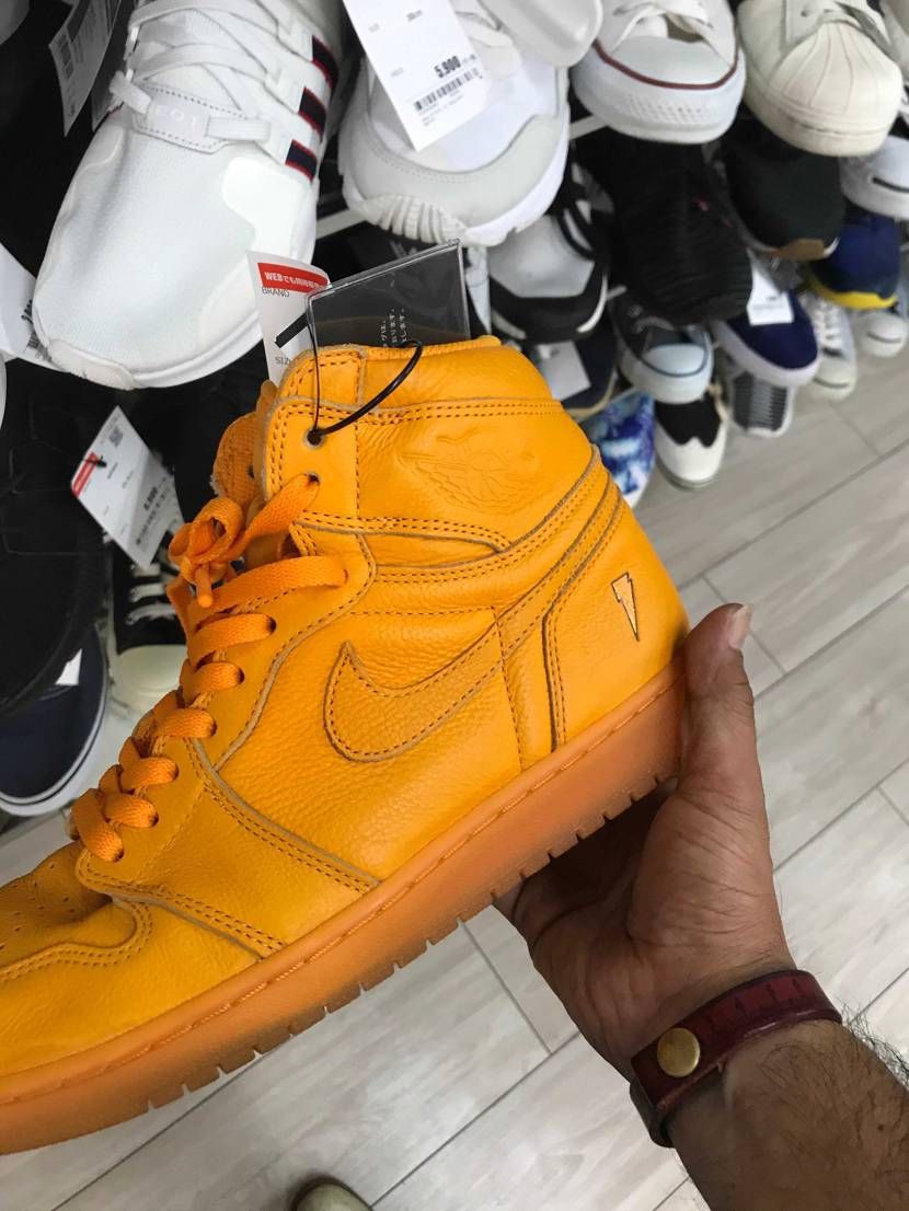 おはようございます
沖縄、台風逸れないかな〜
昨日、セカ