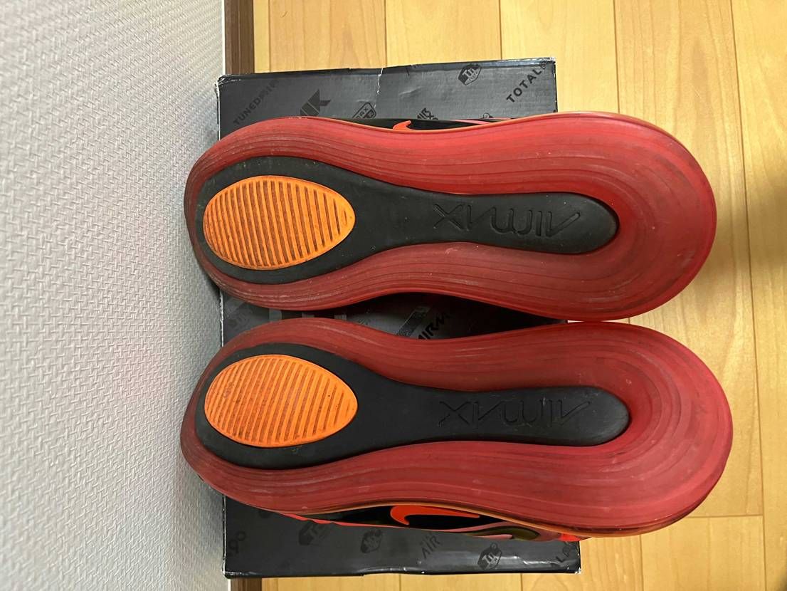 夏のワンポイントアクセントにエアマックス720購入してくれる方いませんか、人気モ