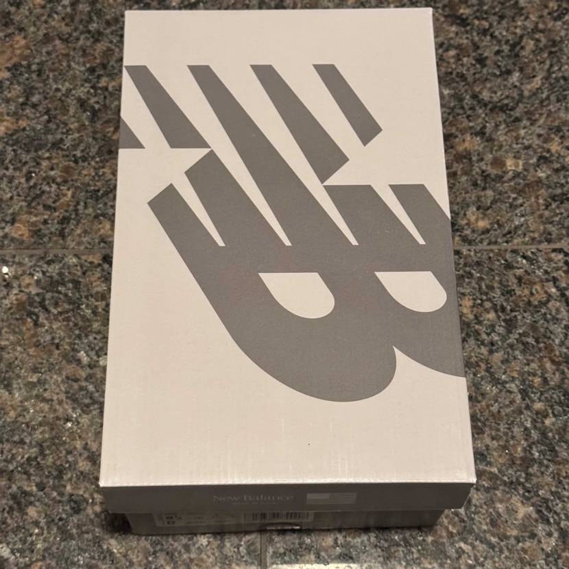 KITH限定990V4 "Moonrock" 26.5cm