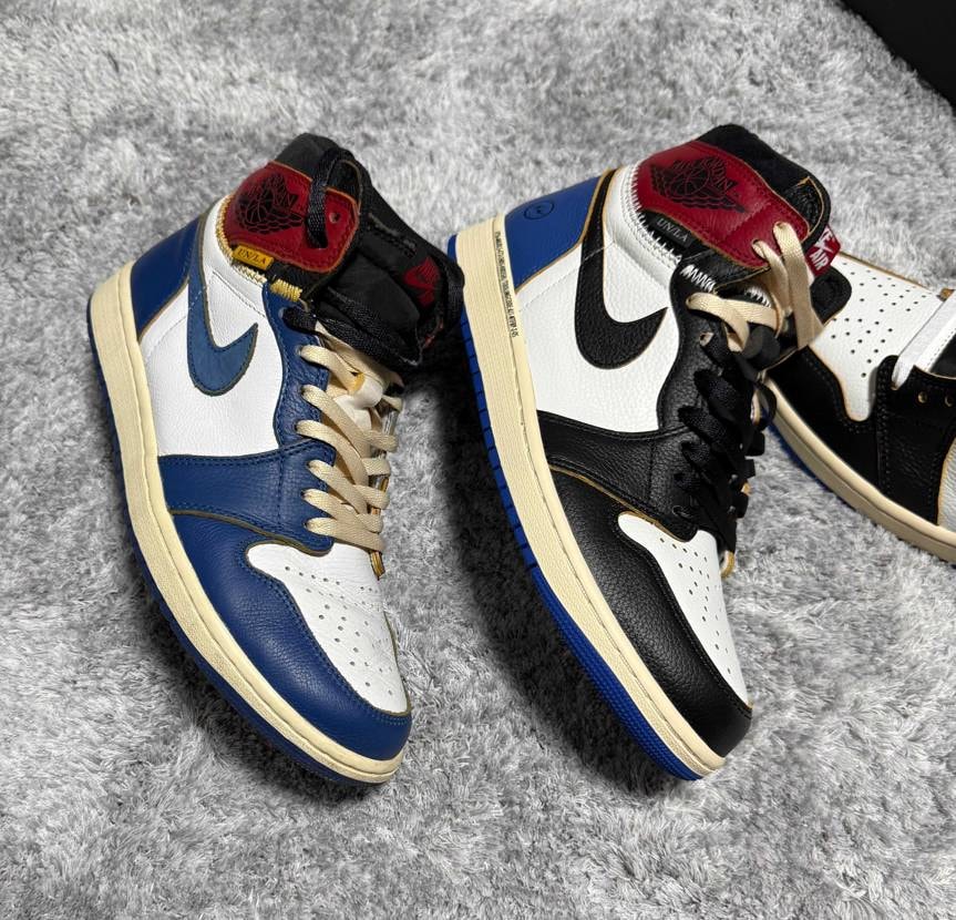 ユニオンと言ったらこのカラーのシューレースなのに。。
なぜシカゴに付属していて