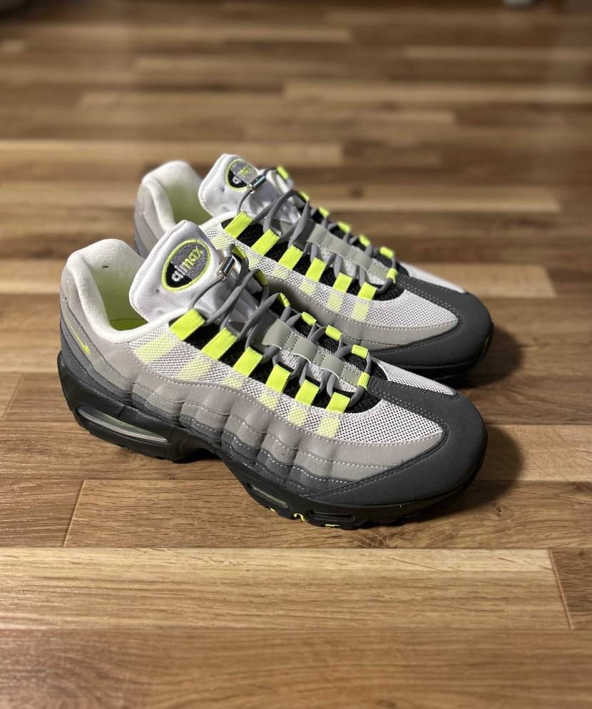 転送使って🇺🇸ストアで購入したイエグラようやく到着📦
総支払は約3.6kでした