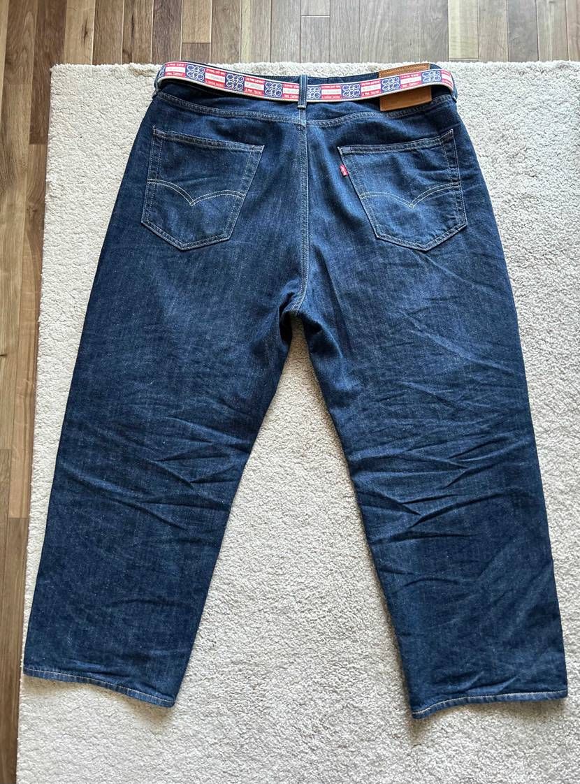 リジットジーンズ履き始めて1年経過の様子👖
ハチノス、ヒゲのベースも出来てきま