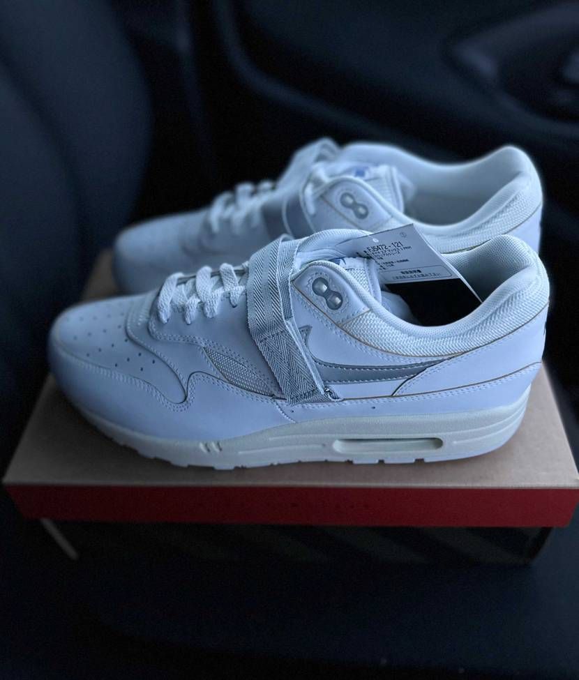 fmnで激安の殿堂価格だった2足受け取り📦
エアプレストも