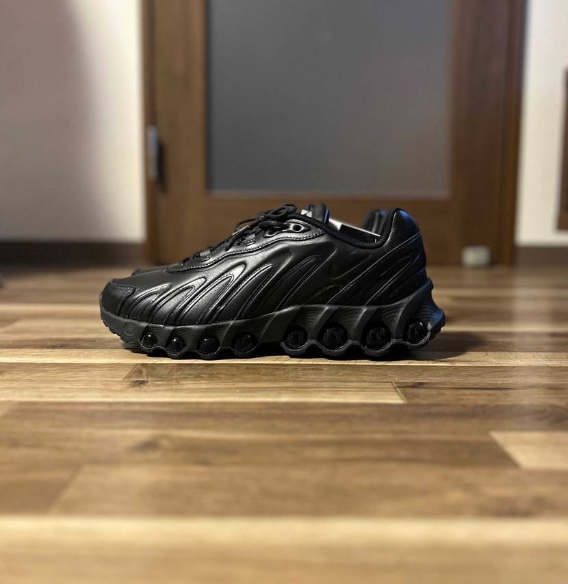 2025年も残り数時間、レザーDn8受け取りました📦
スタ