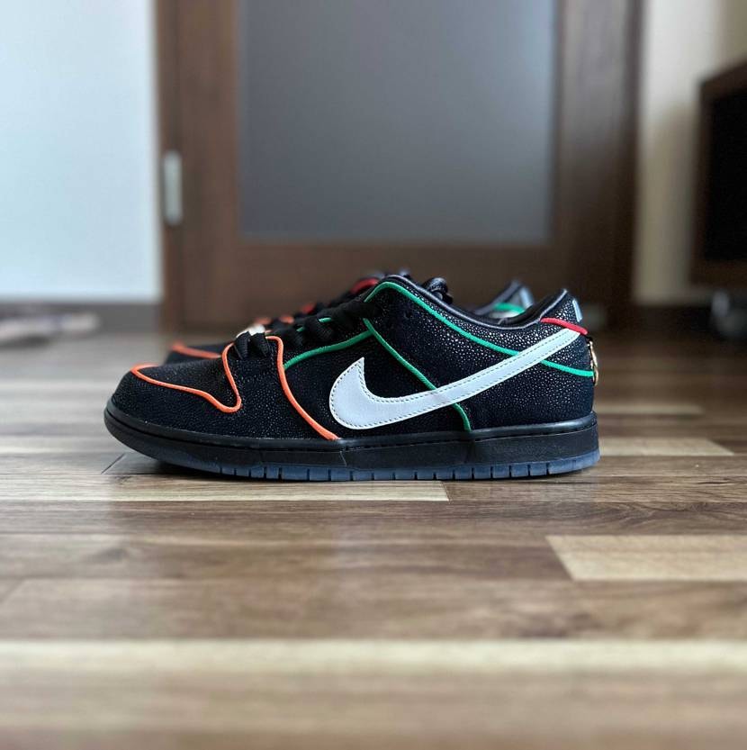 ブロンクス到着📦
色々凝った作りで面白いモデルですね🚃
