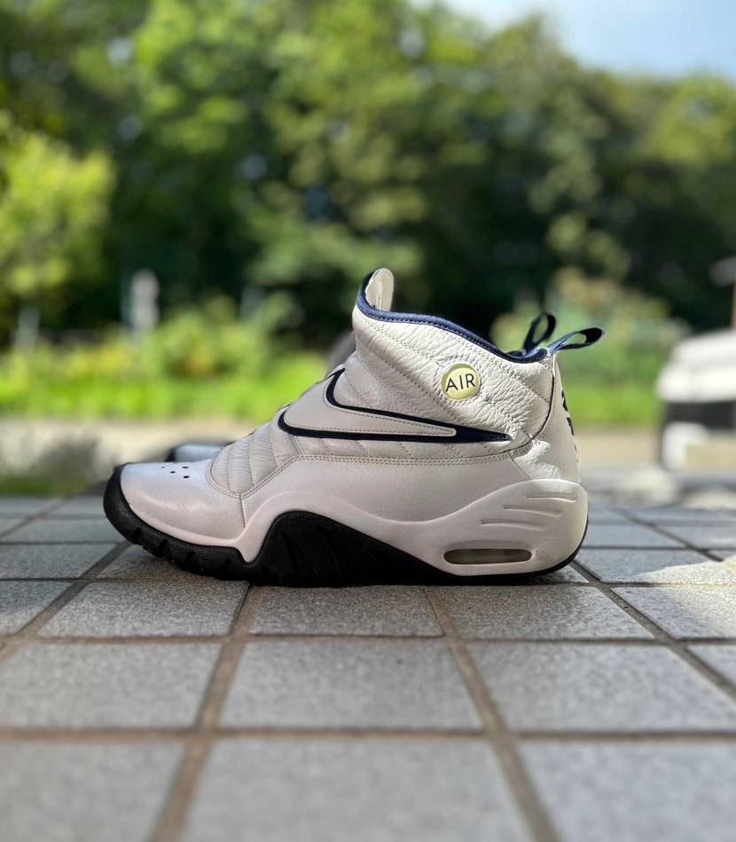 もうすぐ10年経過、また復刻してほしいな〜と思いながら履いている一足🏀