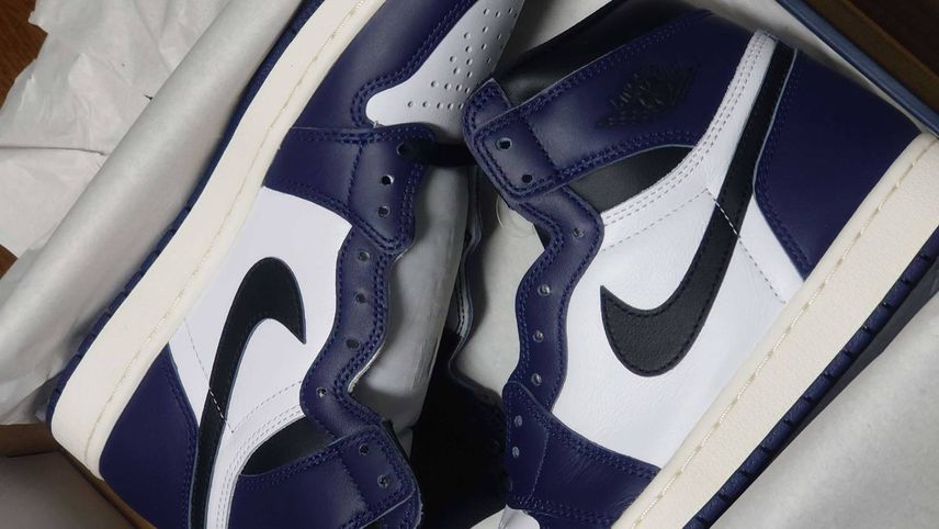 #SNKRS で当選したAJ1のMidnight Navyが今日やっと届いた!