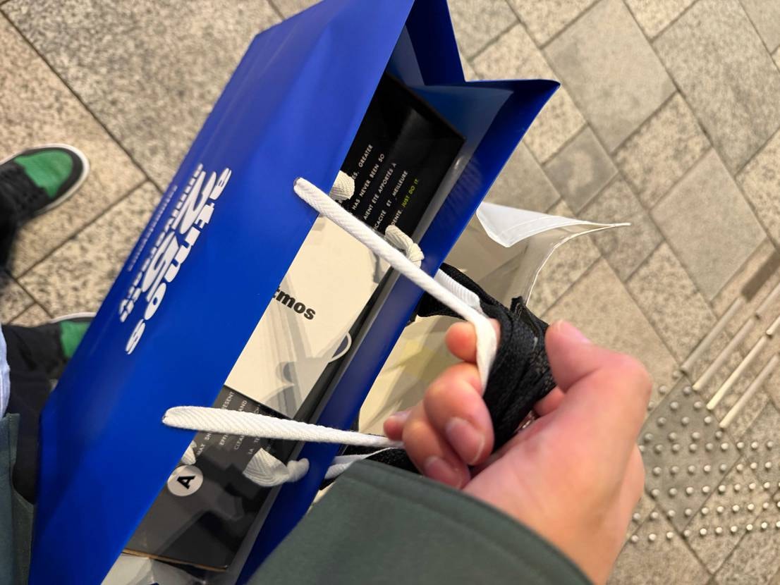 閉店ギリギリでT23とA原宿店でオンライン売り切れの2品をGET🎶
Air m