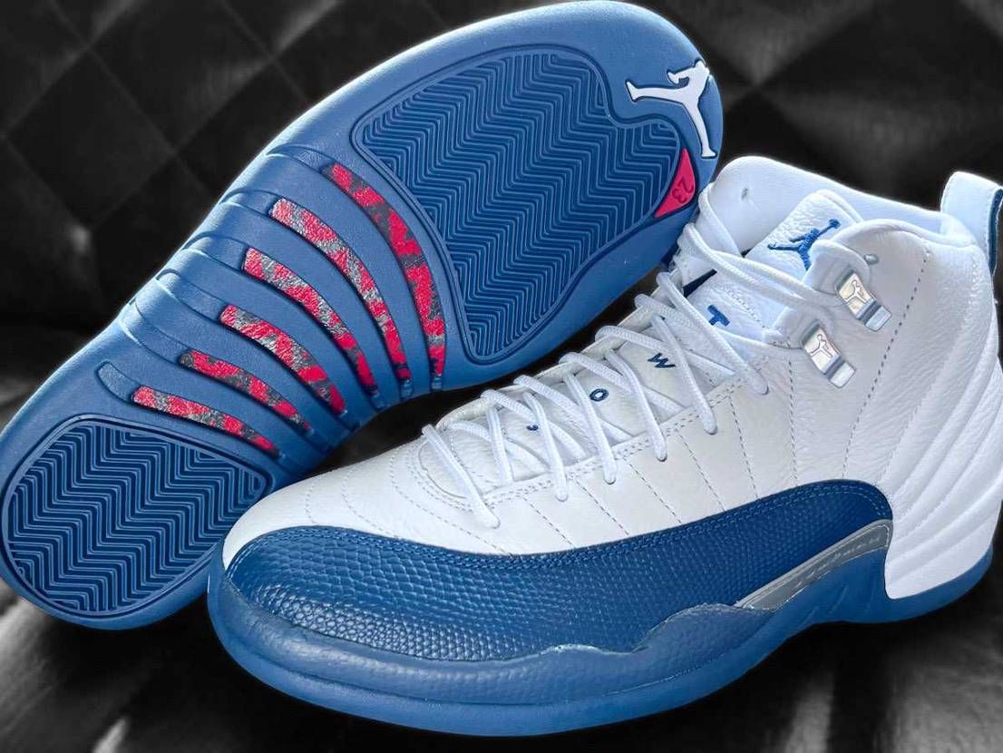 AJ12のフレンチブルー、ようやく手に入れました。
あとは今年タクシー買えたら