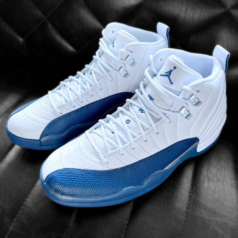 AJ12のフレンチブルー、ようやく手に入れました。
あとは