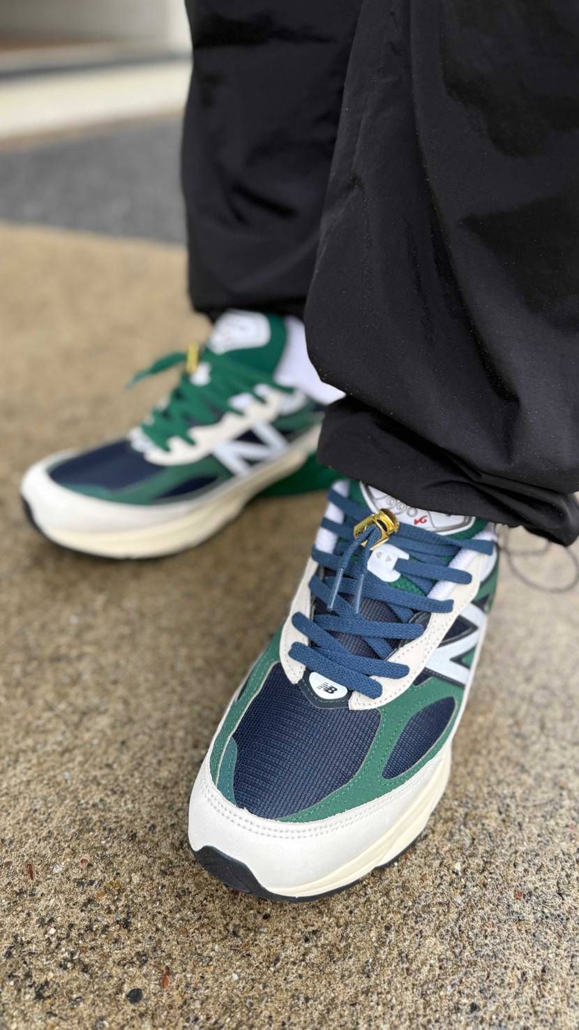 皆さん、こんにちは😎
Corteiz × AM95は荷造りしてたら挑戦すらで