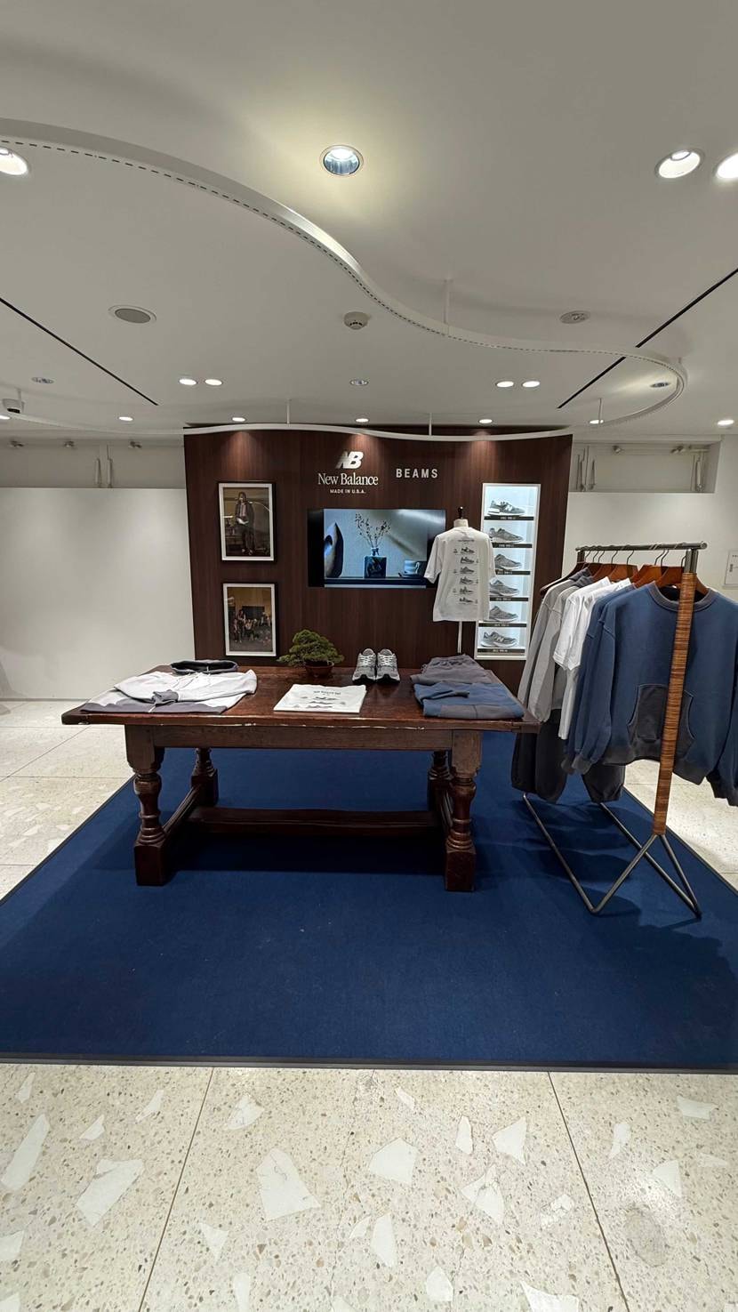 皆さん、こんばんは🌭
平日なのでお正月休み最終日に履いたA