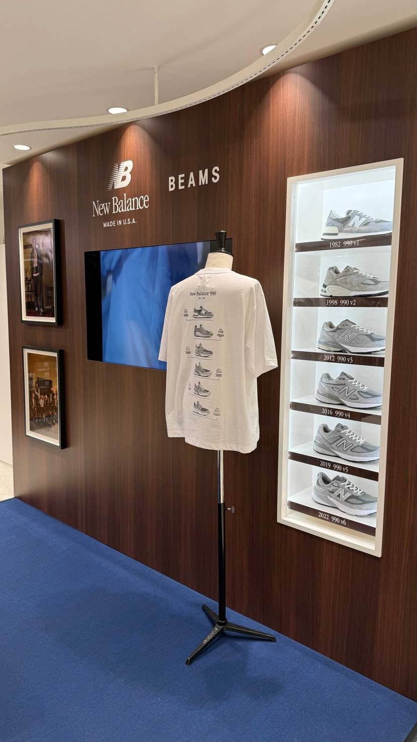 皆さん、こんばんは🌭
平日なのでお正月休み最終日に履いたA