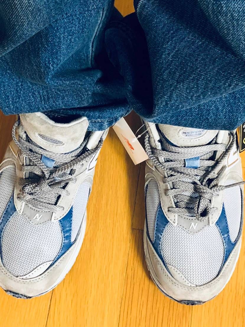 2002のGORE-TEXのやつ届いて、めっちゃかっこいいんですけど。スエード使