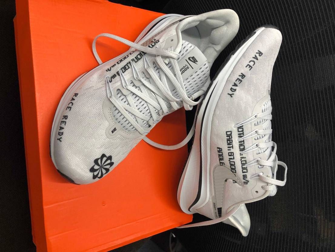 そろそろ履こうかな^ ^