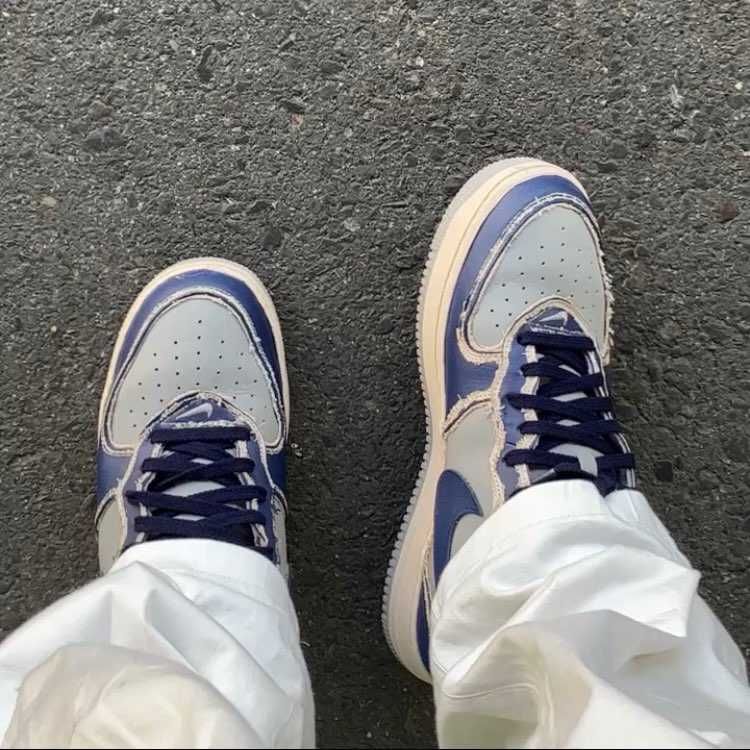 彼女からのクリスマスプレゼント可愛すぎる！！！
ビンテージぽく削るのに約4〜5