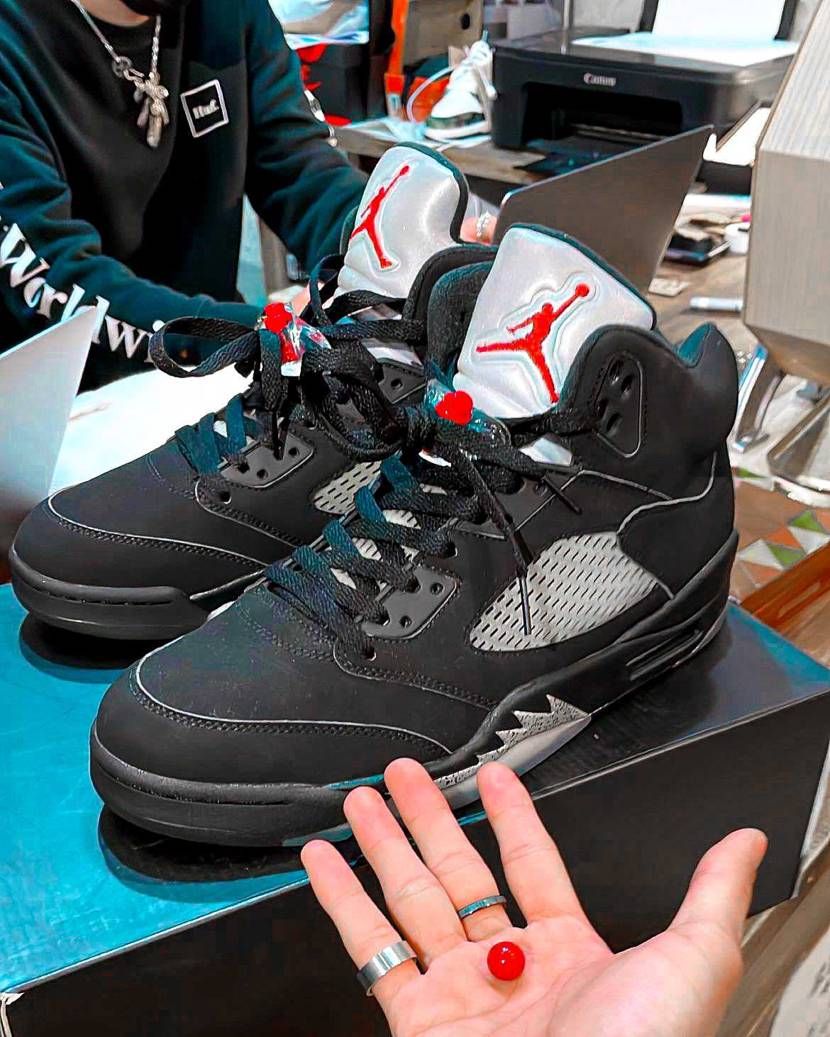 まさかの定価以下で買えるとは思わなかったぜ🔥