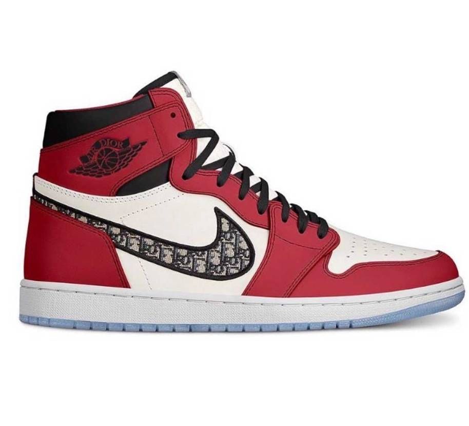 DIOR✖️NIKE jordan1
本当なん？（拾い画）