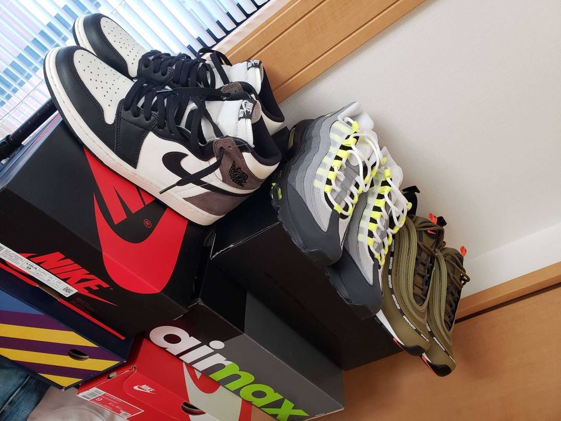 あけましておめでとうございます。
昨日届いたAIR MAX97UNDEFEATE