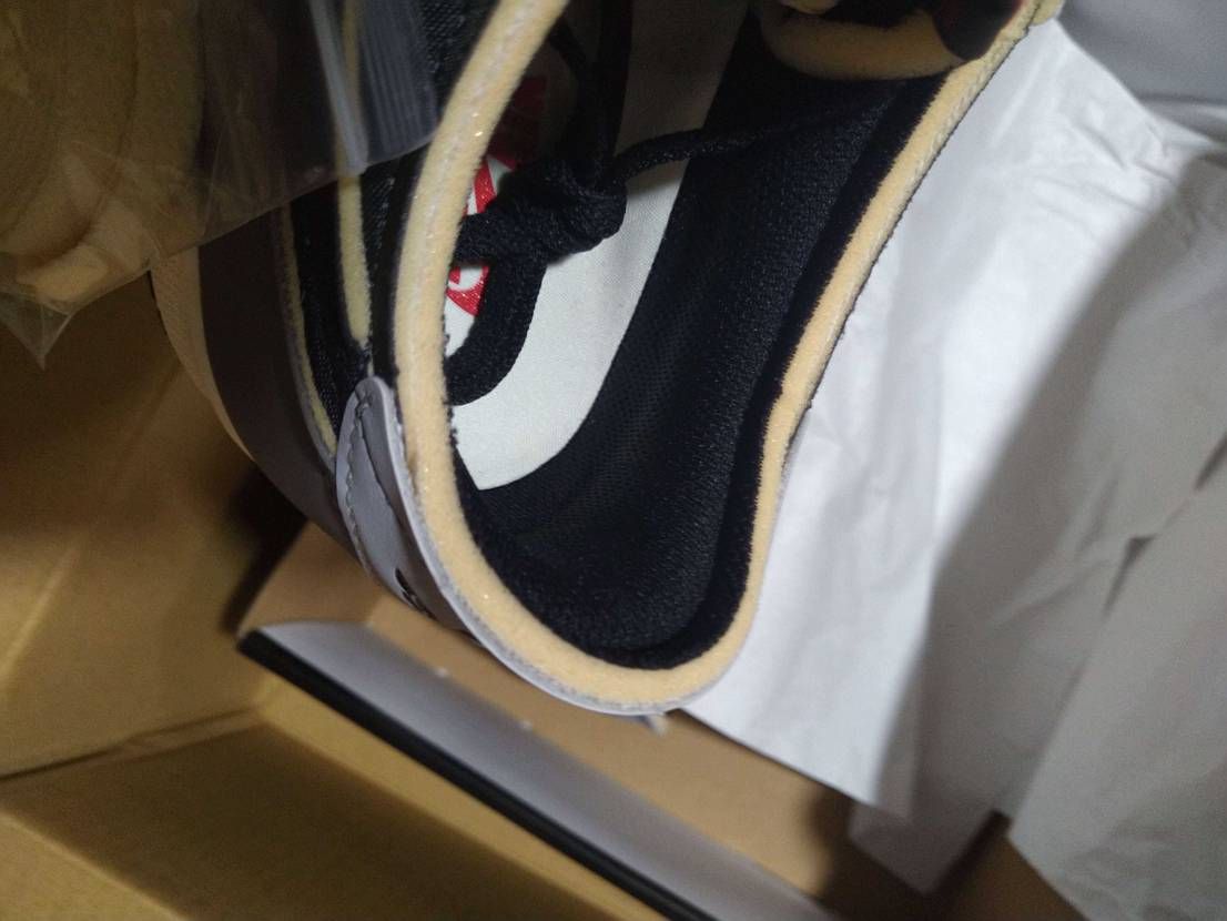 届きました
切りっぱなしもさほど気にならないと思う

