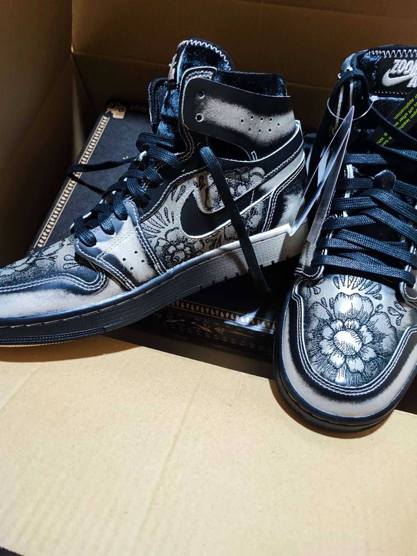 ロイヤルは見送り
気になってた方を購入
買って良かった(*^_^*)