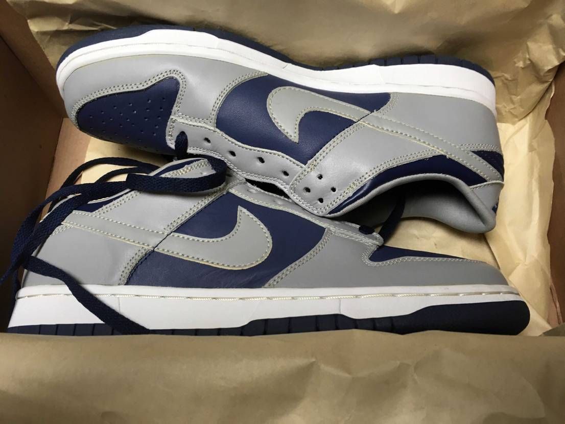 atmos別注dunk😆‼️

こちらは2017年の片方だけ色が反転したミス