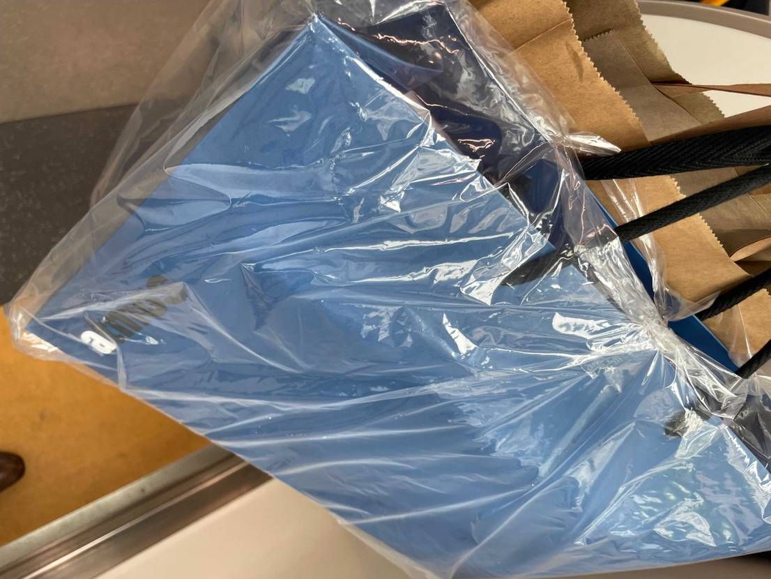 普通に池袋アトモスに売ってた。