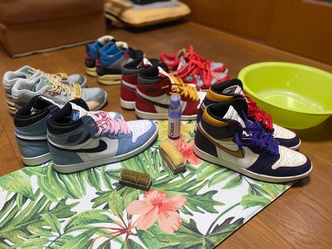 今Chicago を洗ったら
色落ちました
石鹸に赤色出てきました

皆