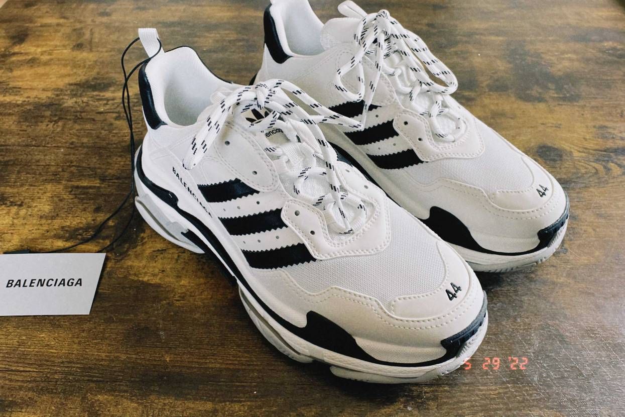 BALENCIAGA×ADIDAS tripleS
届いた！
ここぞって時に