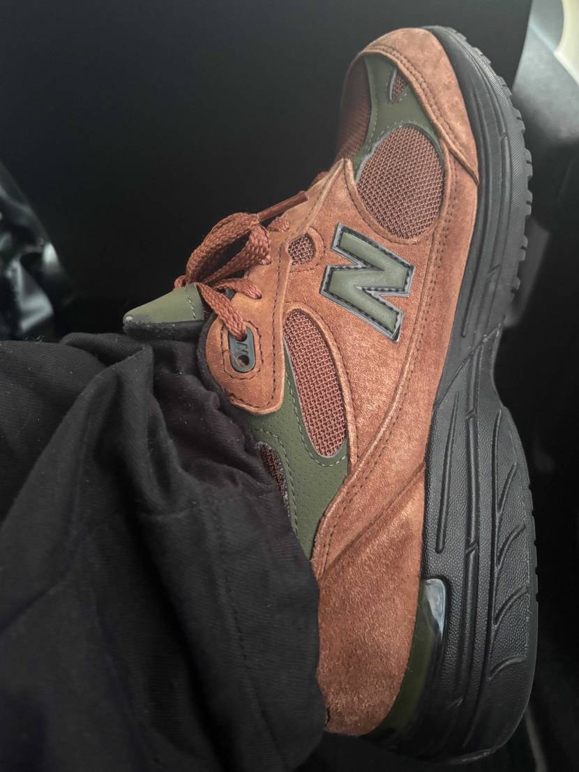 今日は寒いですね。。

Aime Leon Dore × New Balan