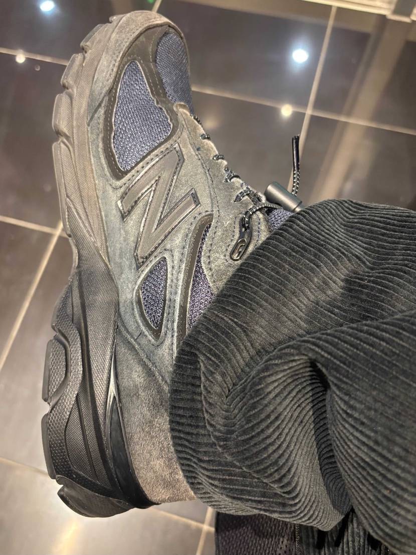 今日はネイビー🙆

CONVERSE ALL STAR LGCY SU OX