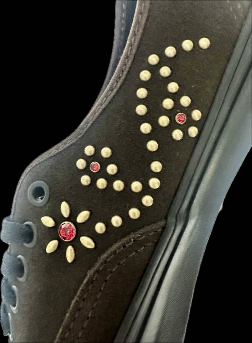 Vans Authentic Studs🌼

ABC別注