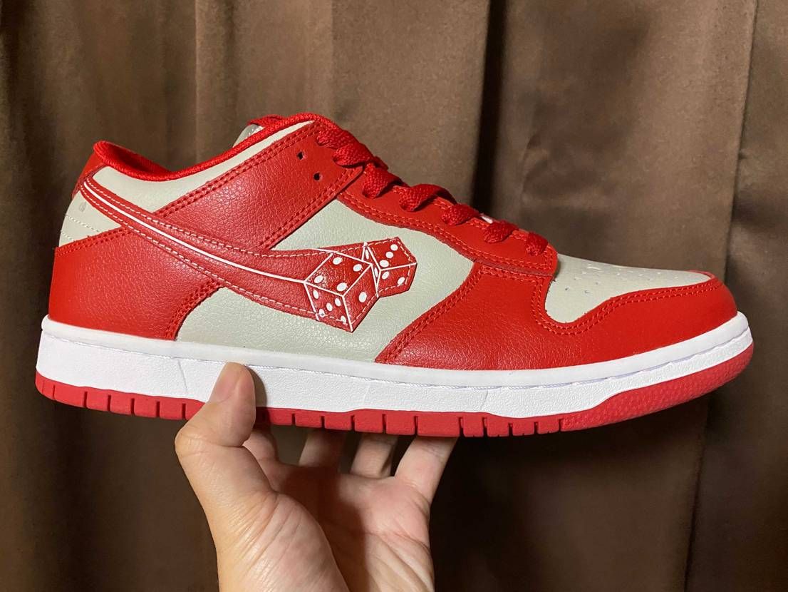 lucky 7🎲🎲🎲
TOEの型押しがいいね👍
chris brownへカス