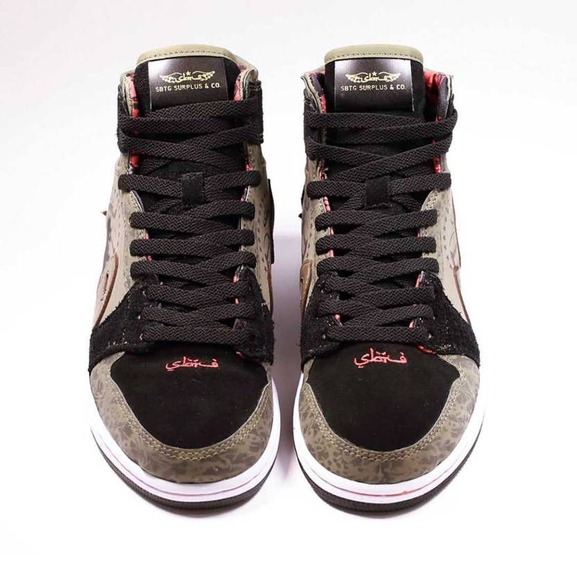 サボタージュが自身デザインのダンクモチーフにしたAJ1製作か