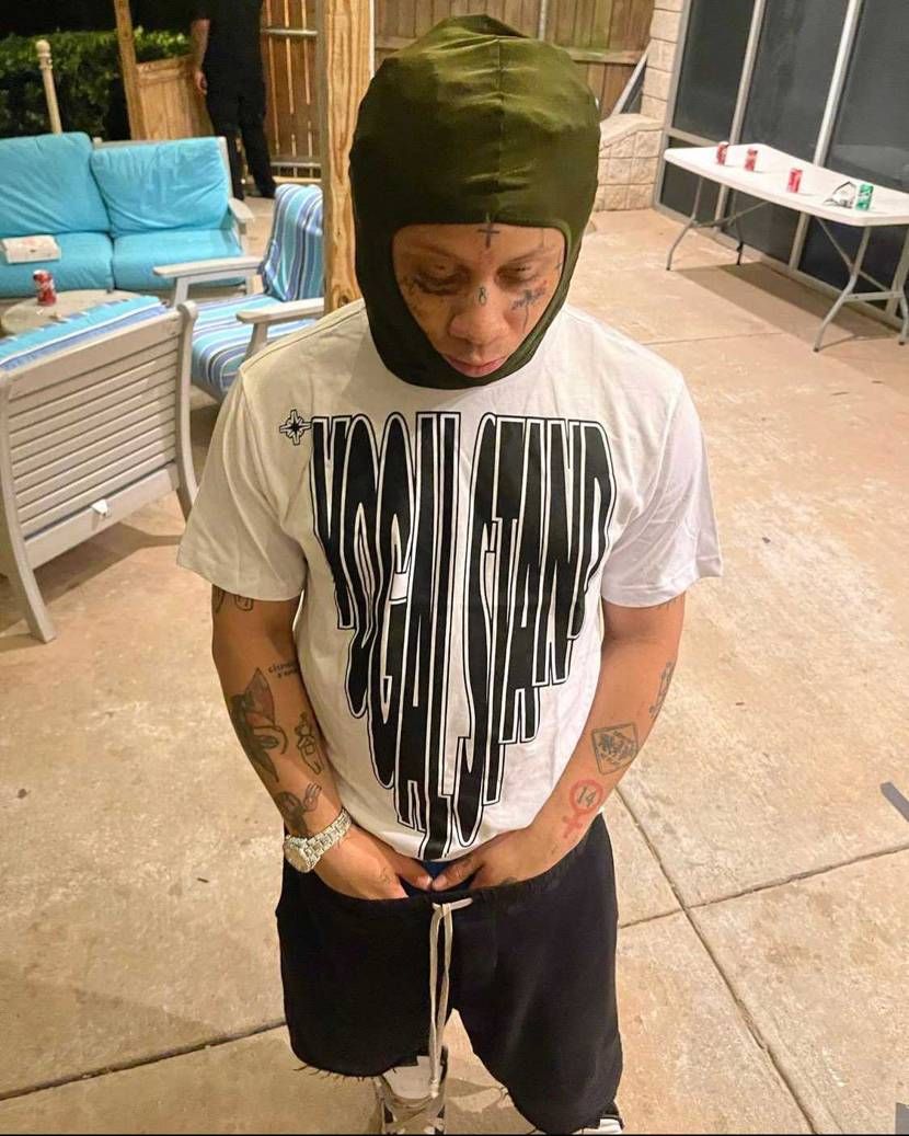 vogal stand✌️2nd
LOOKはtrippie