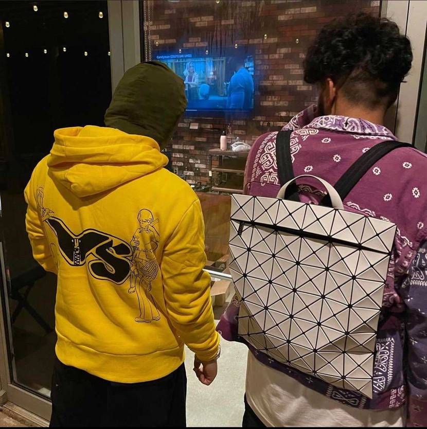 vogal stand✌️2nd
LOOKはtrippie