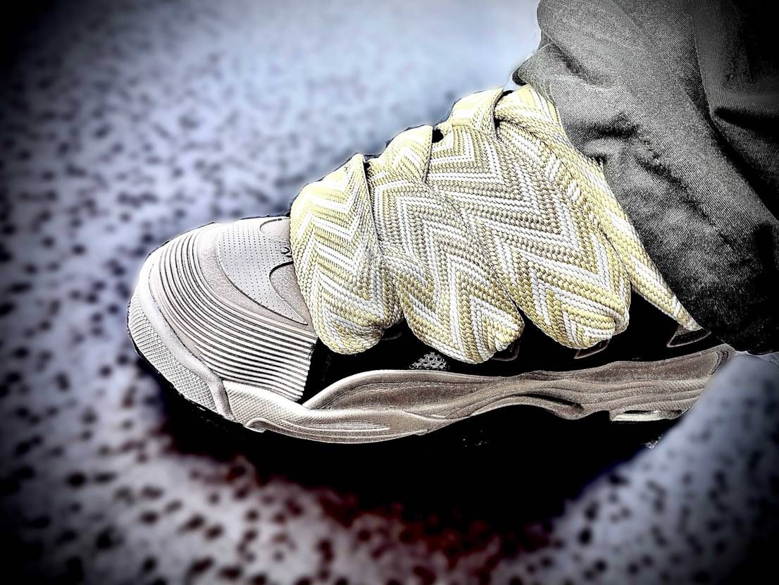 古着屋行ったら逆に店員に
どこのですか？聞かれるっていうwww