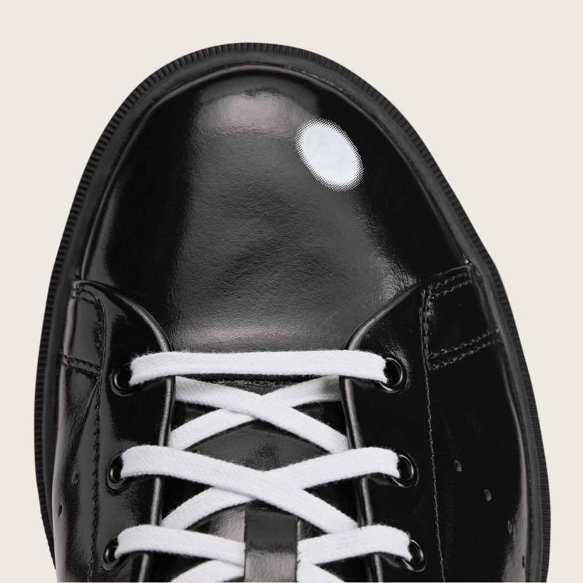 adidasのスポンジボブコラボのスタンスミス
スポンジボ