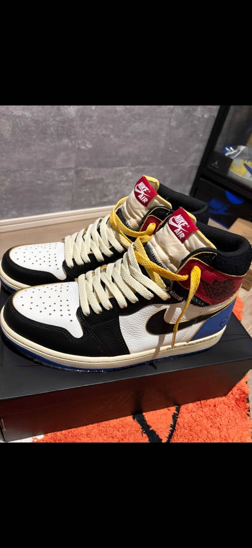 無事届きました！
シューレースはもちろんNODC！
カッコ良すぎ！